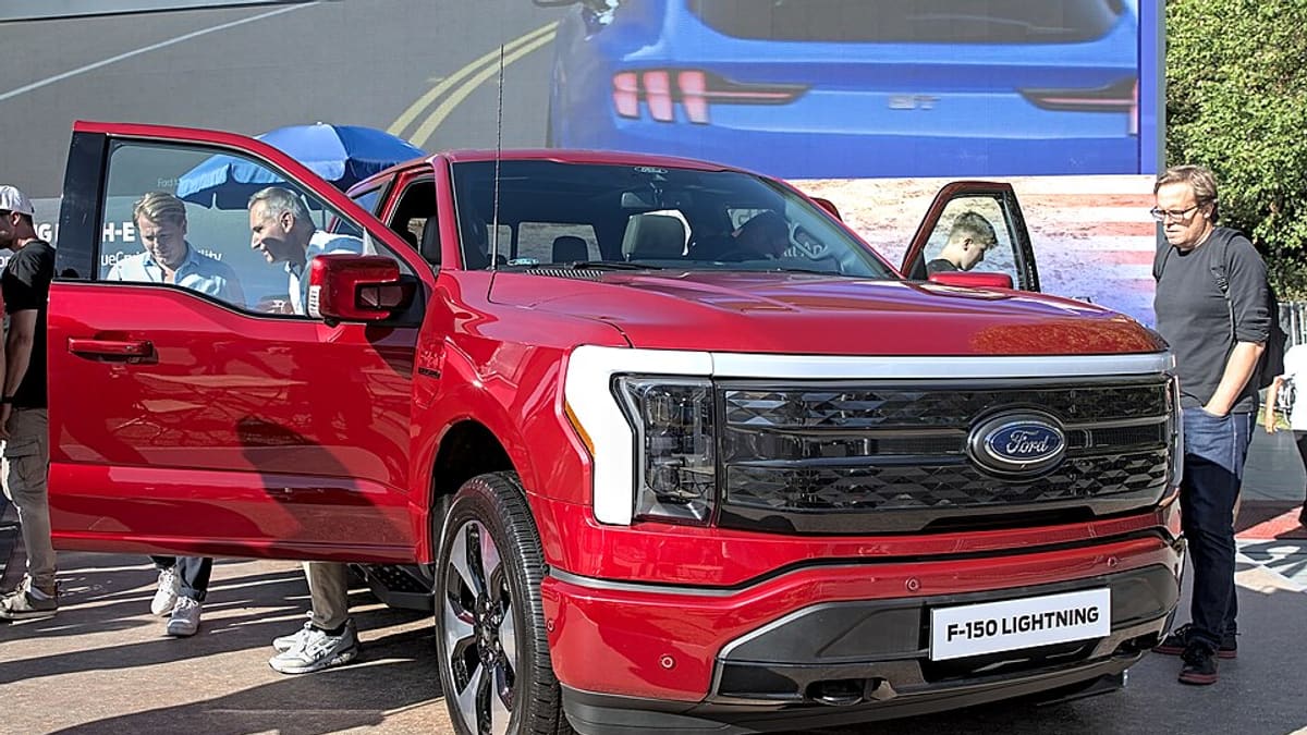 Ford F-150 Lightning (used)